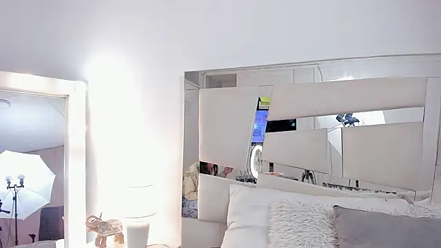 Snapshot of Mariana_Joness chatting on January 2026 02:39:02 AM Mariana Joness online show from January 2026 02:39:02 AM