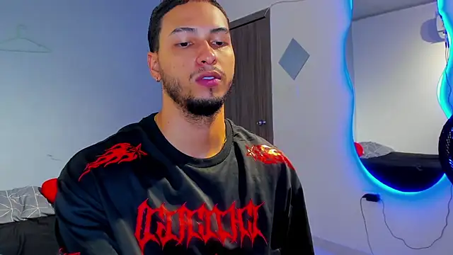 Kris Khalifa69 online show from February 2026 02:56:02 PM