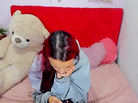 GiannaGoddes online show from January 2025 11:26:02 AM