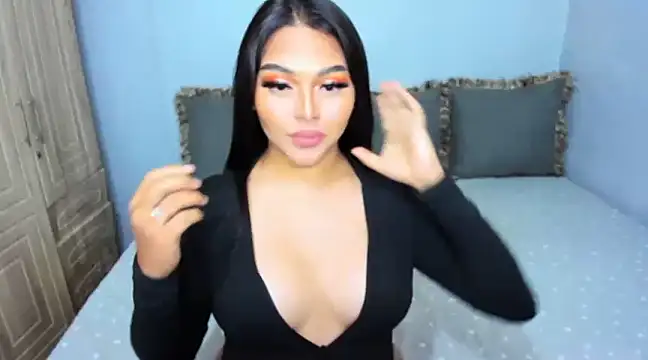 shantal r0mance online show from December 2024 01:55:02 PM