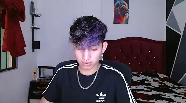 littlextreme online show from December 2024 03:09:01 AM