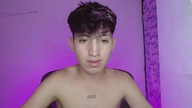 littlextreme online show from February 2025 01:11:02 AM