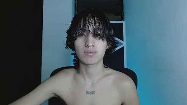 Snapshot of littlextreme chatting on June 2026 03:31:01 AM littlextreme online show from June 2026 03:31:01 AM