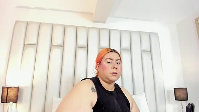 aandreaperez online show from October 2025 11:41:02 AM