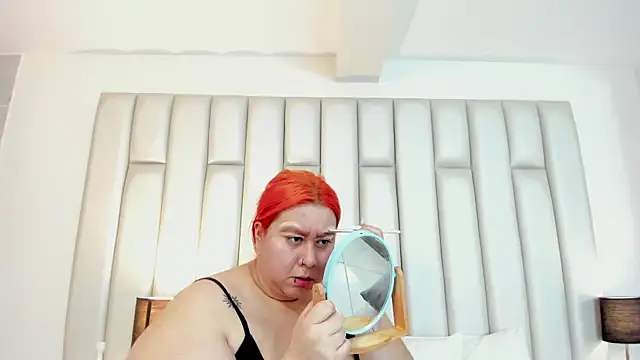 aandreaperez online show from November 2025 11:53:02 AM