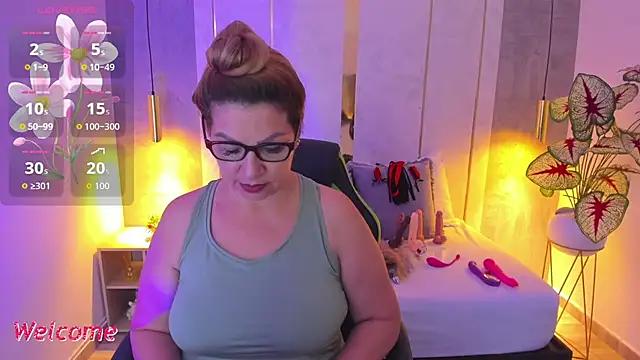 gisela27 online show from May 2026 12:46:02 PM