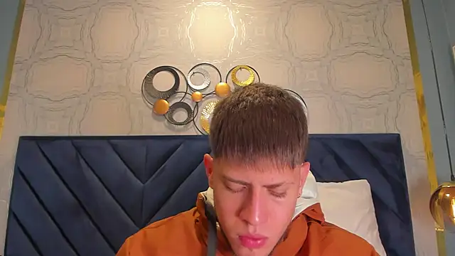 SebastianMaximoff online show from December 2024 12:09:02 PM