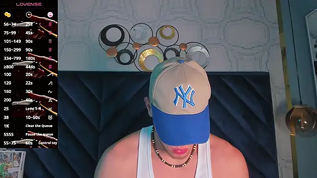 SebastianMaximoff online show from January 2025 06:05:01 PM