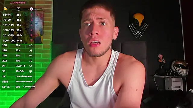 SebastianMaximoff online show from February 2025 04:43:01 PM