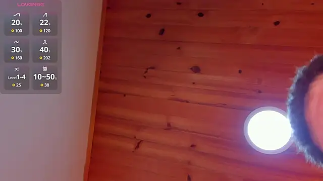 SebastianMaximoff online show from February 2025 04:32:01 PM