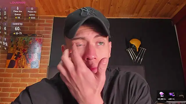 SebastianMaximoff online show from March 2025 04:21:02 PM