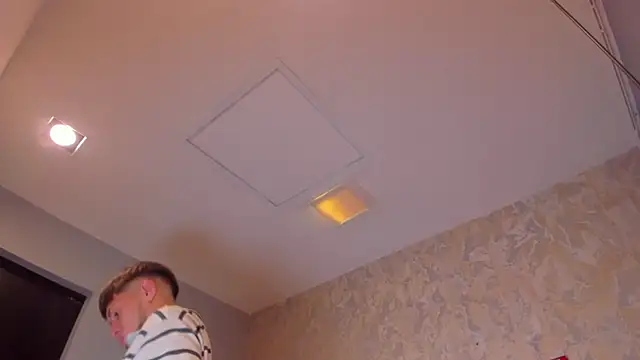 SebastianMaximoff online show from September 2025 07:14:02 PM