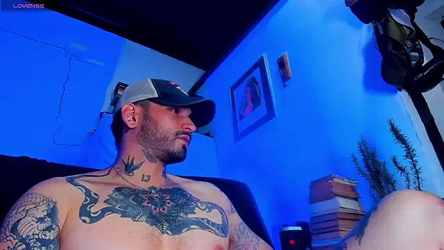 CamiloGray  online show from February 2025 06:02:02 PM