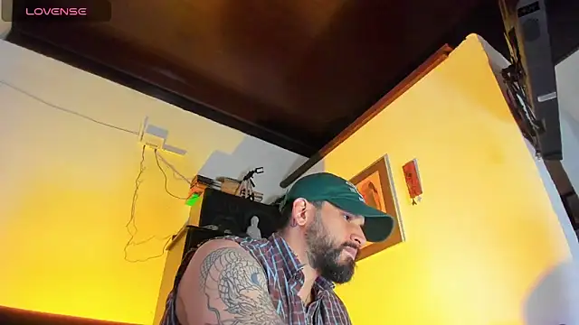 CamiloGray  online show from September 2025 01:22:02 PM