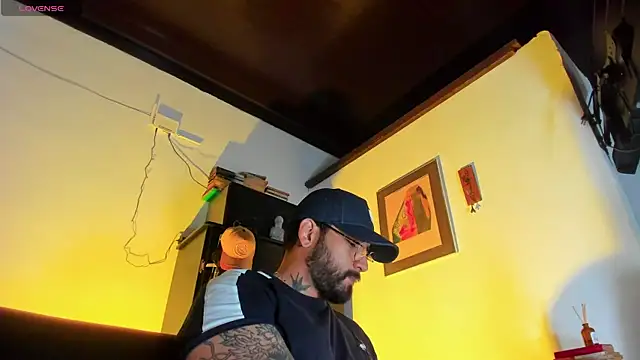 CamiloGray  online show from November 2025 12:52:01 PM