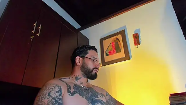 Snapshot of CamiloGray_ chatting on June 2026 02:33:01 PM CamiloGray online show from June 2026 02:33:01 PM