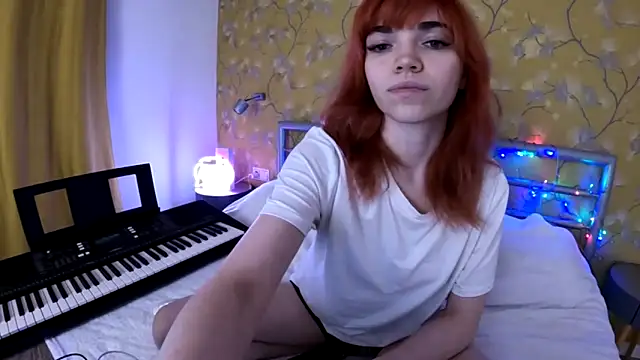 Snapshot of olivka-flower chatting on December 2025 07:56:02 PM olivka-flower online show from December 2025 07:56:02 PM