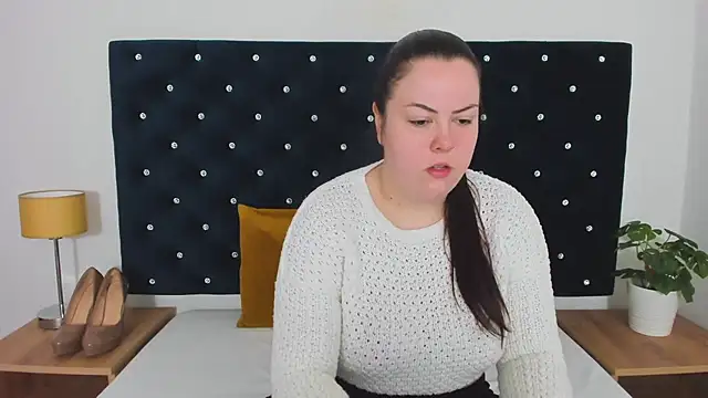 EvaLick online show from March 2025 05:52:02 AM