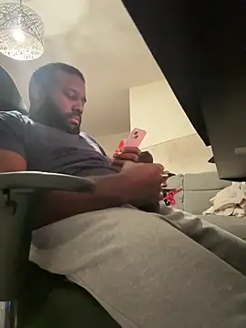 waakenda online show from November 2025 07:03:01 PM