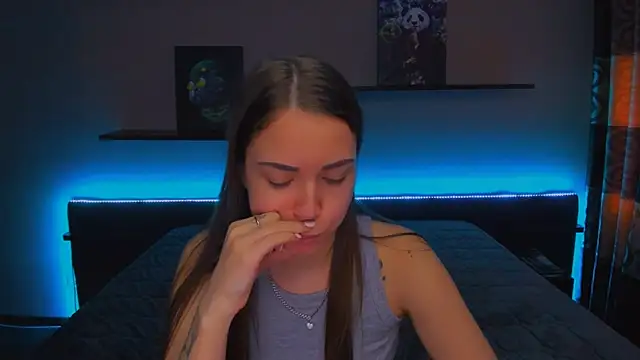 AlexaBarkley online show from February 2025 06:31:01 AM