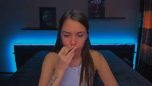 AlexaBarkley online show from February 2025 06:37:02 AM