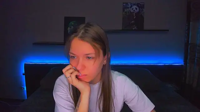 Snapshot of AlexaBarkley chatting on February 2026 12:15:01 AM AlexaBarkley online show from February 2026 12:15:01 AM