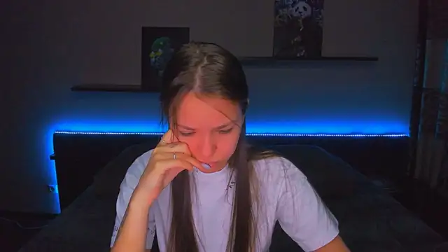 Snapshot of AlexaBarkley chatting on February 2026 12:27:02 AM AlexaBarkley online show from February 2026 12:27:02 AM