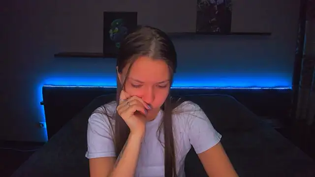 Snapshot of AlexaBarkley chatting on February 2026 12:29:01 AM AlexaBarkley online show from February 2026 12:29:01 AM