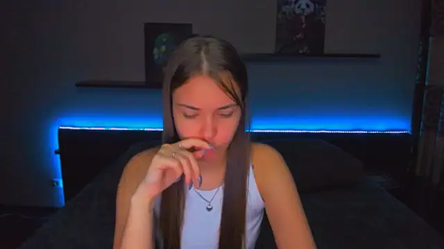 Snapshot of AlexaBarkley chatting on March 2026 12:28:01 AM AlexaBarkley online show from March 2026 12:28:01 AM