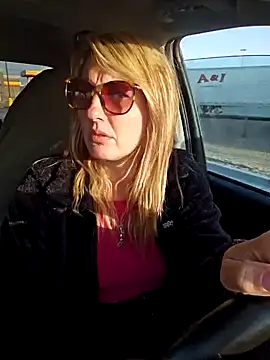 SheIsSomething online show from February 2025 12:37:01 AM