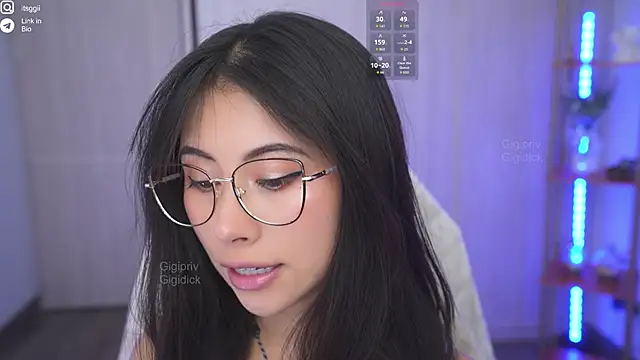 Gigi ohlala online show from September 2025 07:47:01 PM