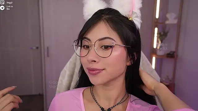 Gigi ohlala online show from October 2025 08:28:02 PM