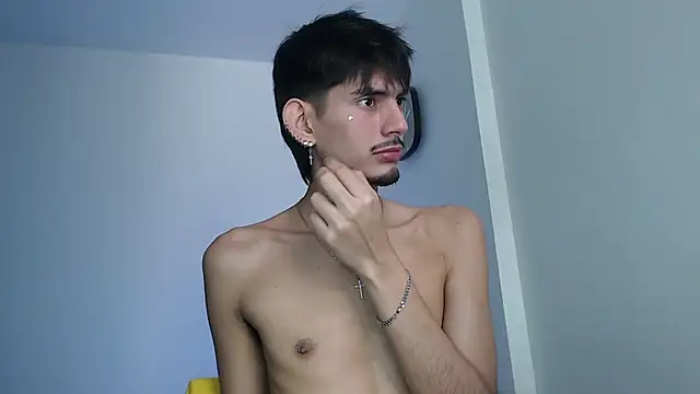 imdavo23 online show from April 2026 04:15:01 PM