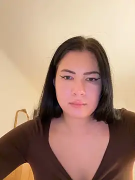 clairewntr online show from January 2025 07:38:02 PM