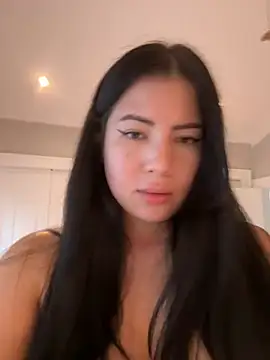 clairewntr online show from February 2025 10:44:02 PM