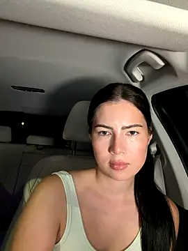 clairewntr online show from October 2025 09:15:01 PM