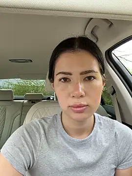 clairewntr online show from April 2026 09:46:02 AM