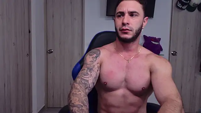 Snapshot of Latino_stud4u chatting on July 2026 12:19:01 PM Latino stud4u online show from July 2026 12:19:01 PM