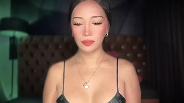 Jasmine Elcock online show from September 2025 08:55:02 PM