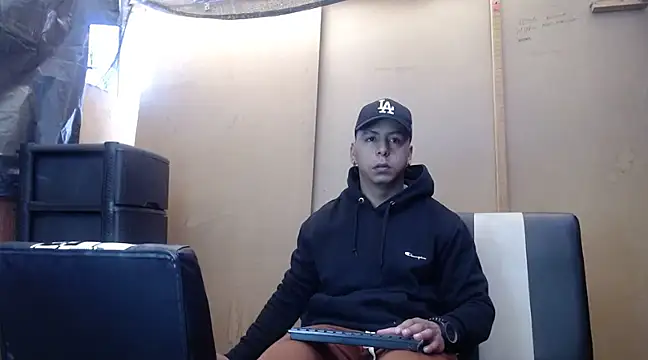 Black hot266 online show from December 2024 01:38:02 PM