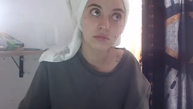 mariecam420 online show from January 2025 01:36:02 PM