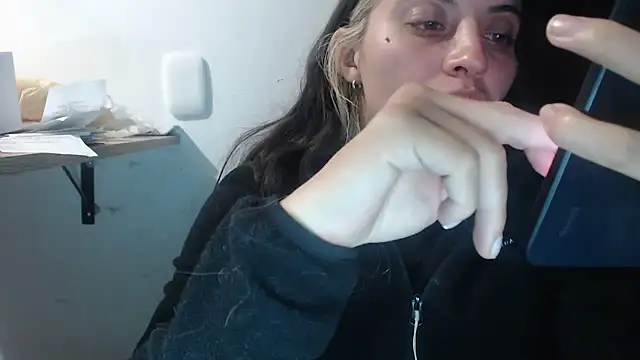 mariecam420 online show from January 2025 01:29:01 AM