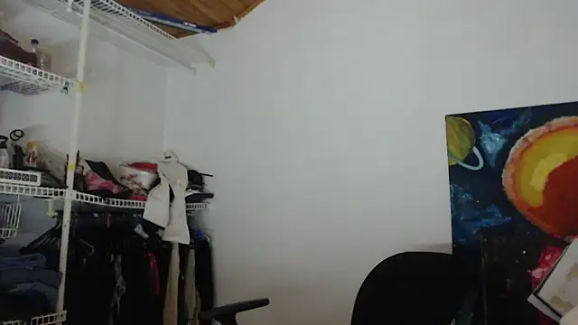 mariecam420 online show from November 2025 04:00:01 AM