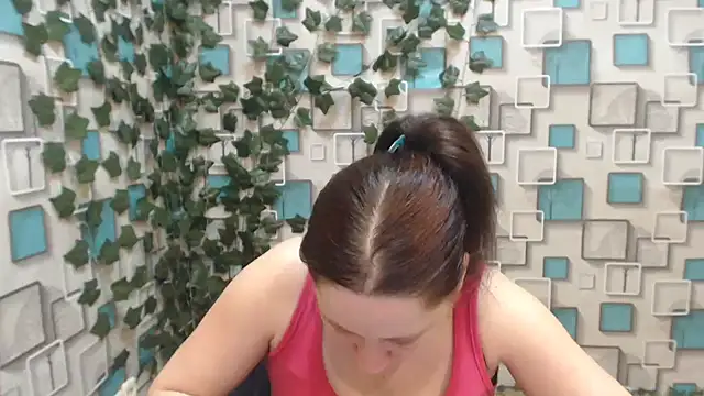 JosieJun  online show from February 2025 09:11:02 PM