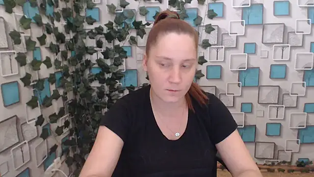 JosieJun  online show from September 2025 06:31:01 PM