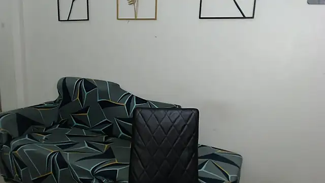 AmazingLuchie online show from February 2025 05:47:01 AM