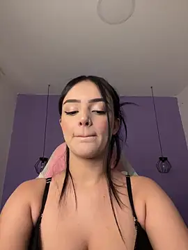 anniehart online show from October 2025 01:09:01 AM