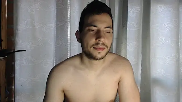 Armando 2002 online show from March 2025 03:56:01 PM