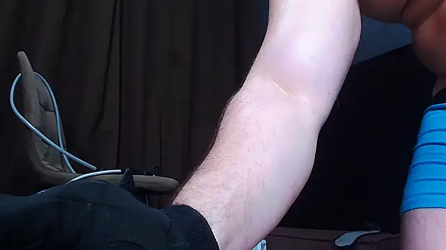 muscularjohnforuX online show from March 2026 07:52:02 PM