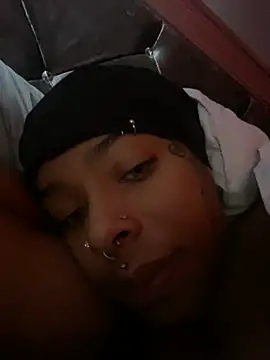 CutieFrmthehood online show from February 2025 02:45:01 PM